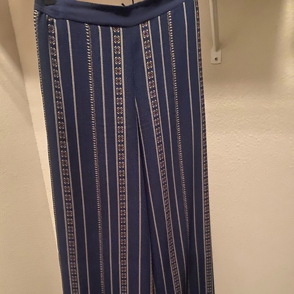 BCBG high wasted pants - Picture 1 of 1